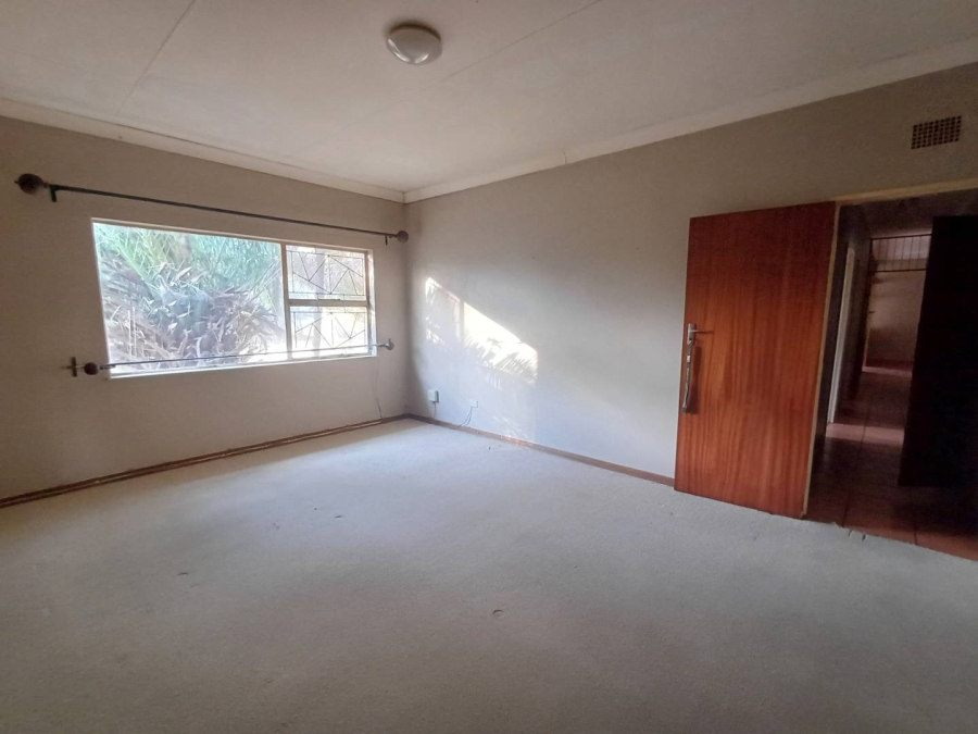 4 Bedroom Property for Sale in Bayswater Free State